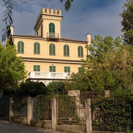B&B Villa Ferrari Асти Экстерьер фото